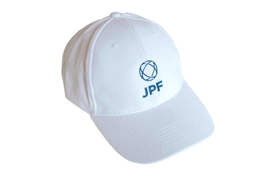 Kšiltovka JPF bílá, menší