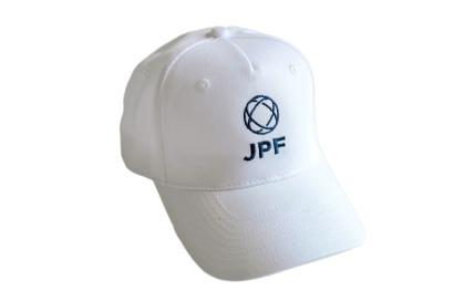 Kšiltovka JPF bílá, větší